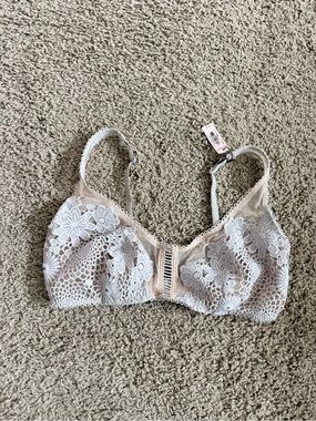 Victoria’s Secret Floral Lace Bralette